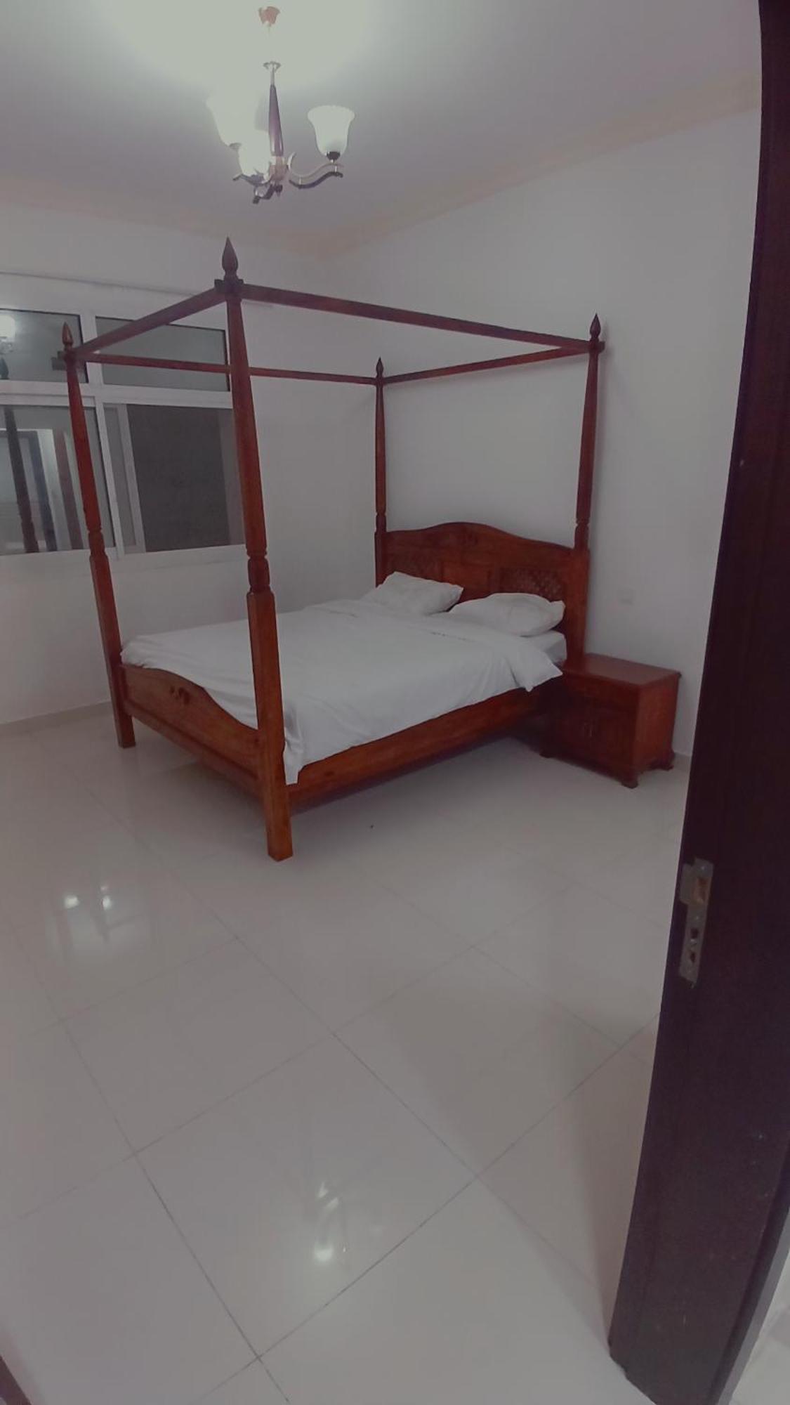 Budget Rental Studio Apartments In Dubai Exterior foto